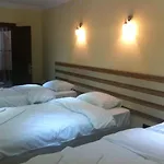 Tj's Hotel 3*