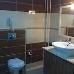 Tj's Ξενοδοχείο 3*