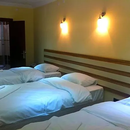 Tj's Szálloda 3*